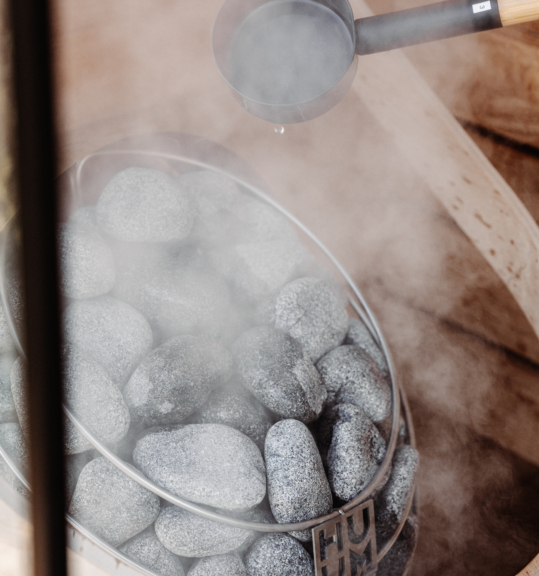 HUUM DROP pouring leil_1